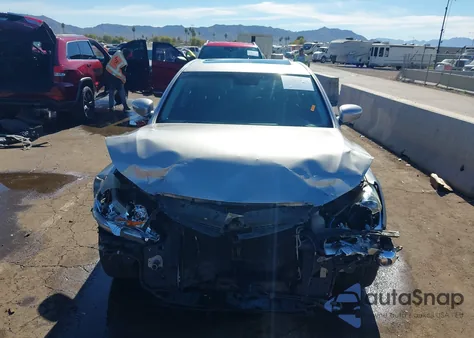 2009 Hyundai Genesis 3.8 z USA, uszkodzony, nr VIN KMHGC46E89U042787